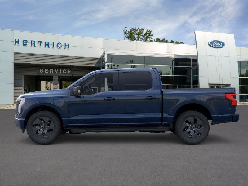 2025 Ford F-150 Lightning Flash TRUCK