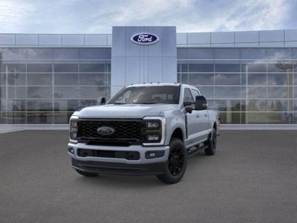 New 2026 Ford Super Duty F-350 SRW Lariat Truck Crew Cab