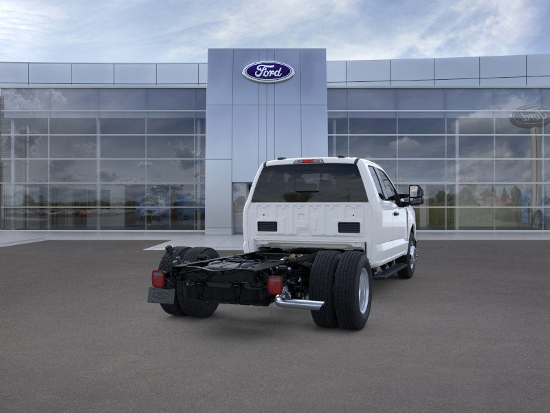 Thumbnail: 2025 Ford F-350 - 8