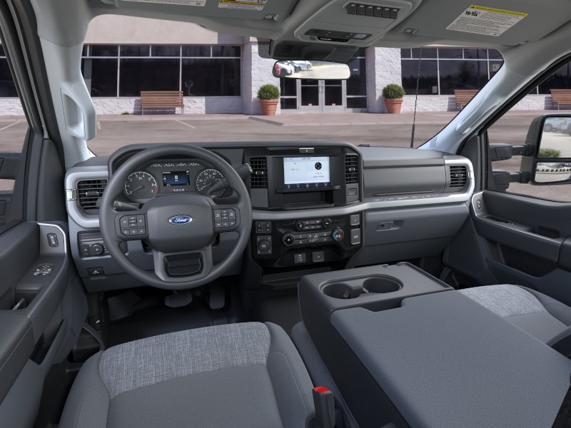 2026 Ford F-350 Super Duty XLT - Photo 9