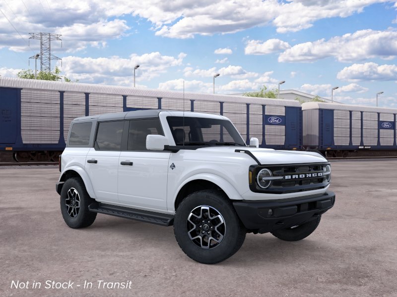 2026 Ford Bronco Outer Banks&reg; SUV