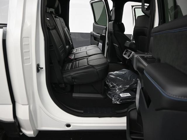 2025 Ford F-250 Super Duty Platinum - Photo 65