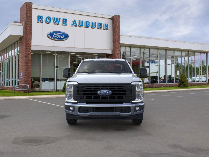 2023 Ford F-250 XL photo 2
