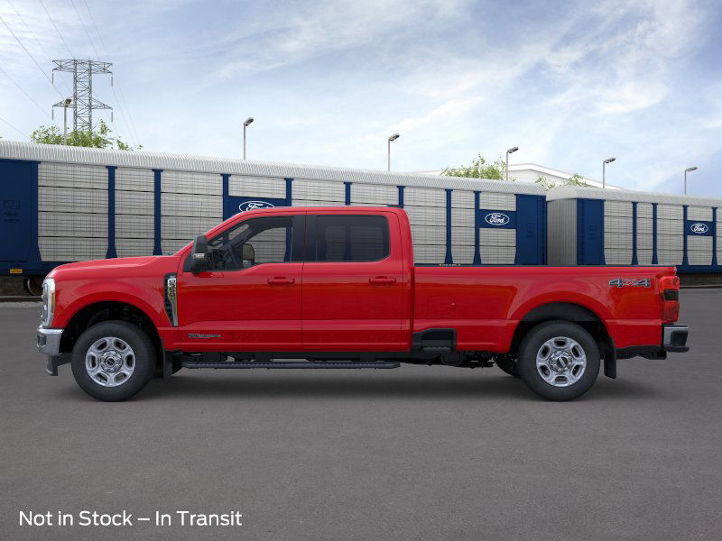 2026 Ford F-350 XLT photo 3