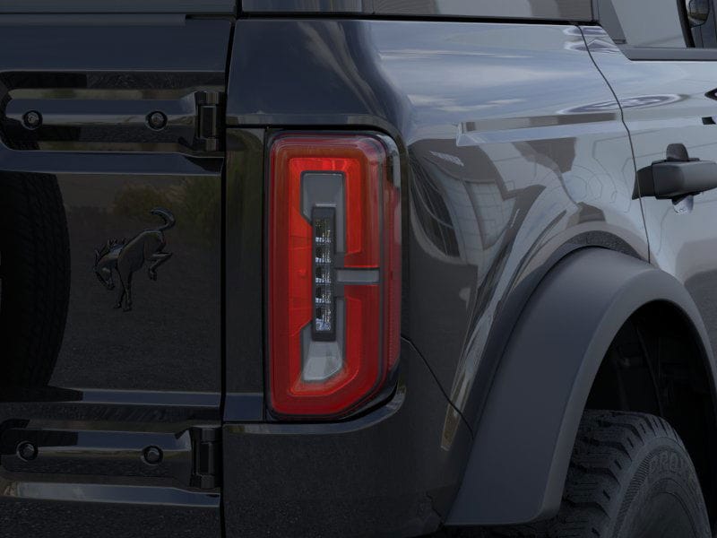 2025 Ford Bronco Outer Banks photo 20
