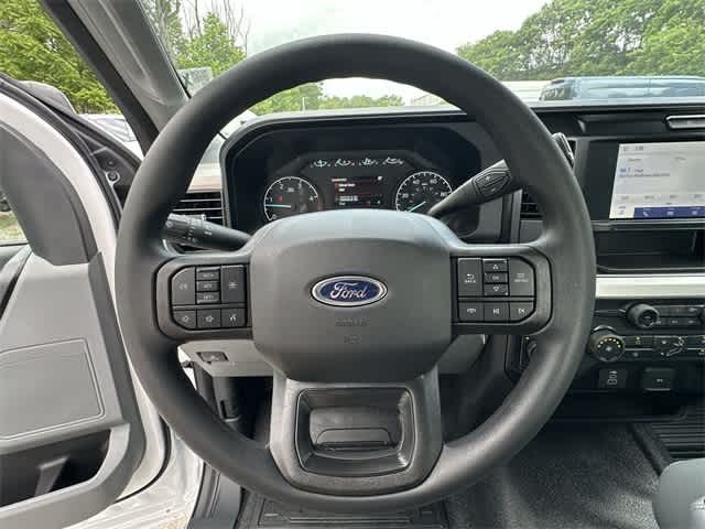 Thumbnail: 2025 Ford  - 33