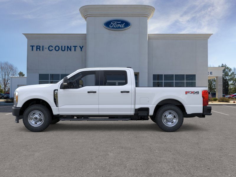 2026 Ford F-350 XL photo 3