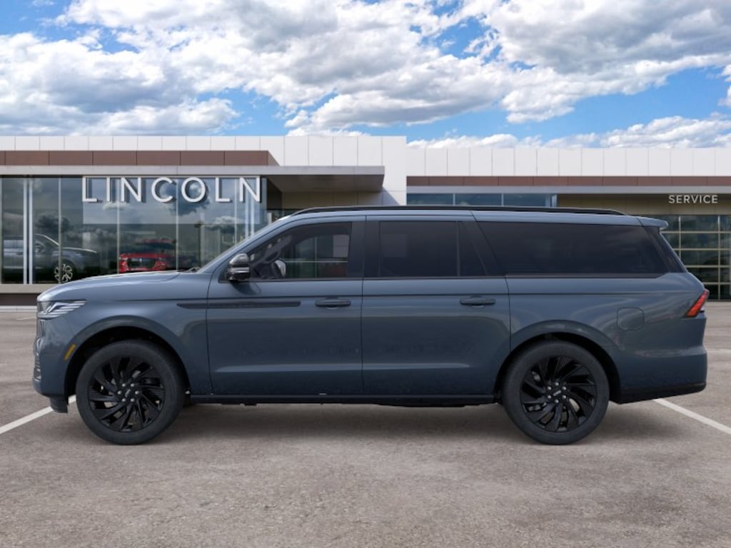 New 2026 Lincoln Navigator L Reserve SUV