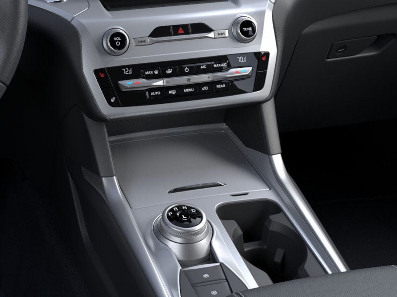 2024 Ford Explorer XLT photo 18