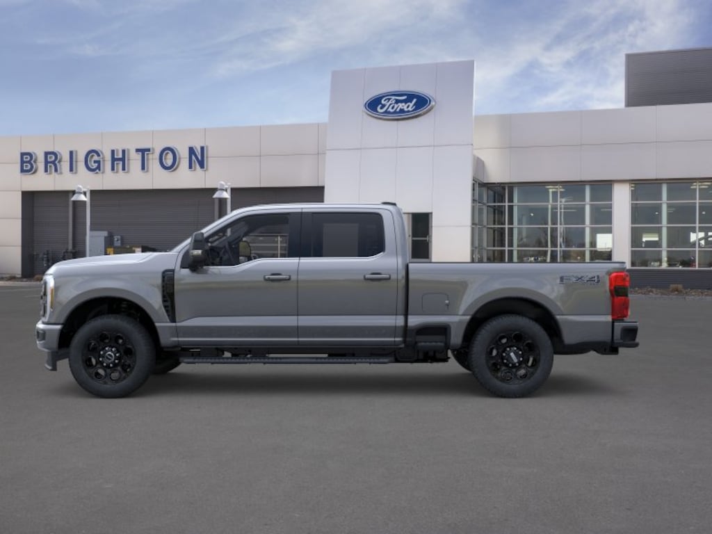 New 2026 Ford F-350SD Lariat Truck Crew Cab