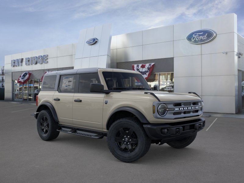 2025 Ford Bronco SUV 