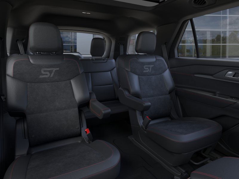 2026 Ford Explorer ST - Photo 41