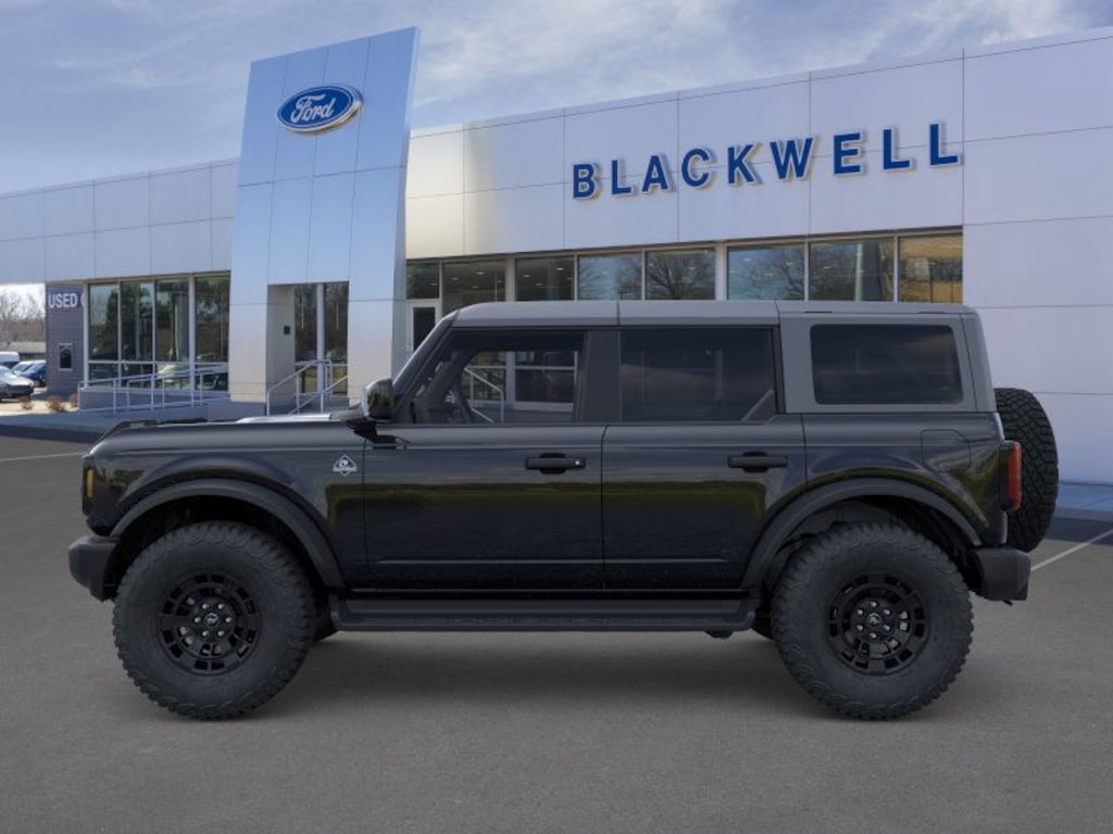 New 2026 Ford Bronco Outer Banks SUV