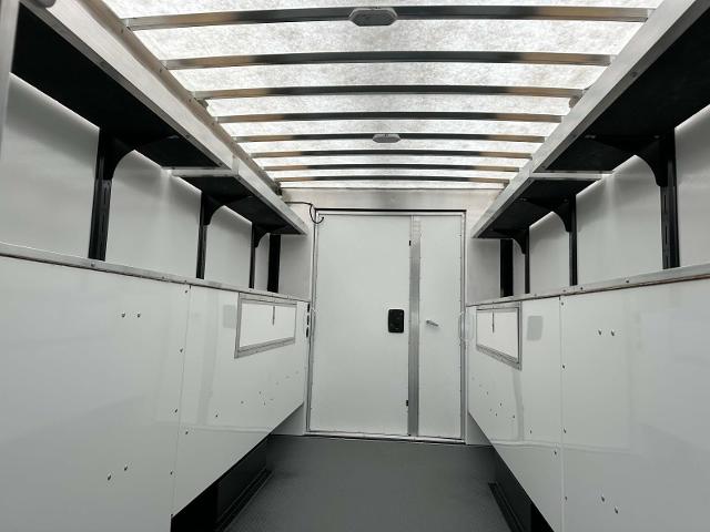 2024 Ford Transit Cutaway Base - Photo 30