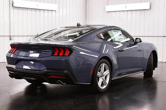 2026 Ford Mustang EcoBoost Fastback - Photo 37