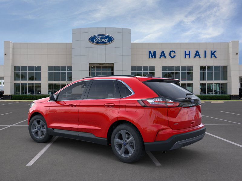 2024 Ford Edge SEL photo 4