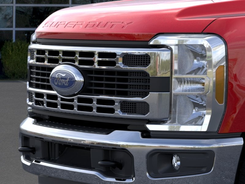2025 Ford F-350 Super Duty Chassis Cab XLT - Photo 39