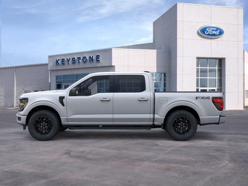2025 Ford F-150 XLT photo 3