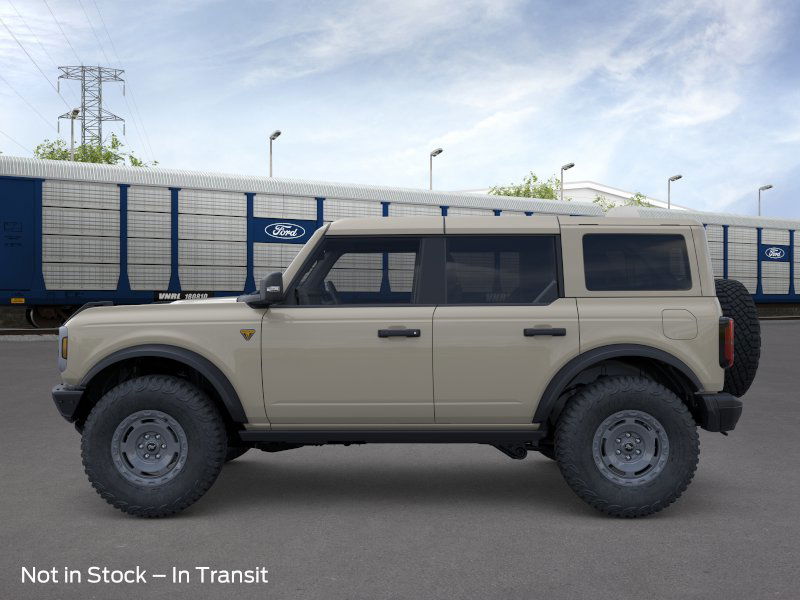 2025 Ford Bronco Badlands photo 3