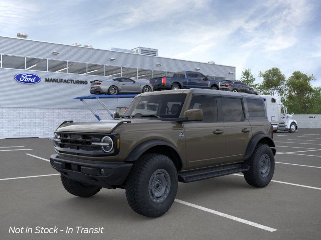 New 2025 Ford Bronco Outer Banks SUV