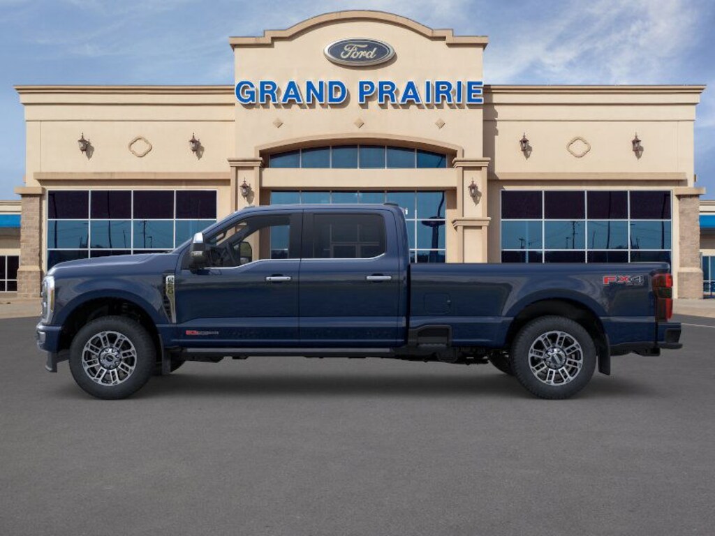 New 2025 Ford F-250 Platinum Truck Crew Cab