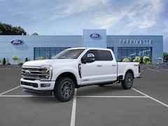 2025 Ford F-350 Platinum Truck