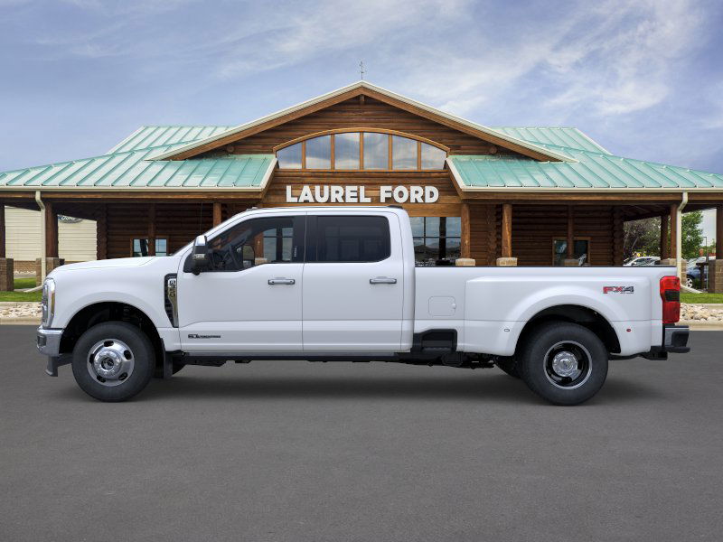 2026 Ford F-350 Lariat photo 3