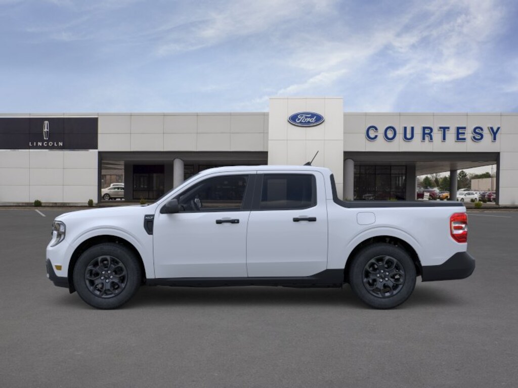 New 2026 Ford Maverick XLT Truck SuperCrew
