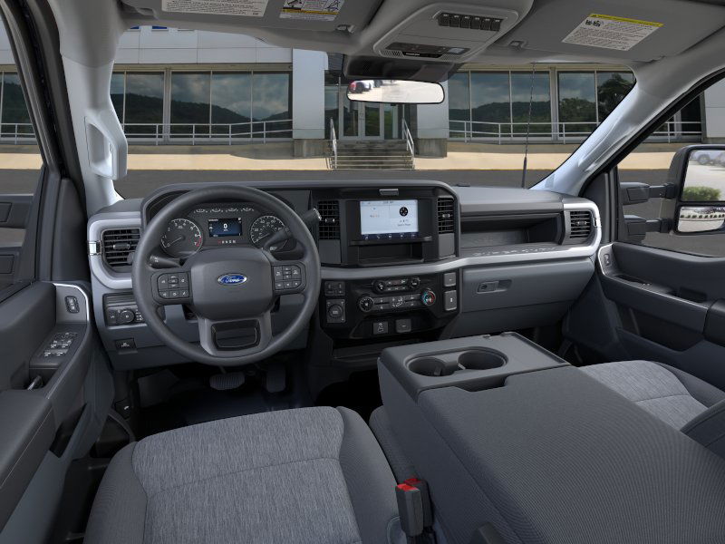 2026 Ford F-250 photo 9