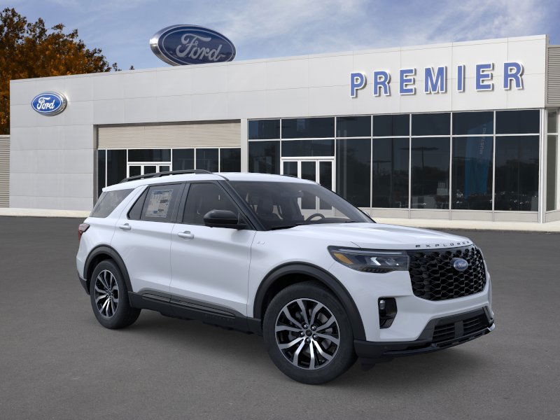 2026 Ford Explorer ST-LINE's photo