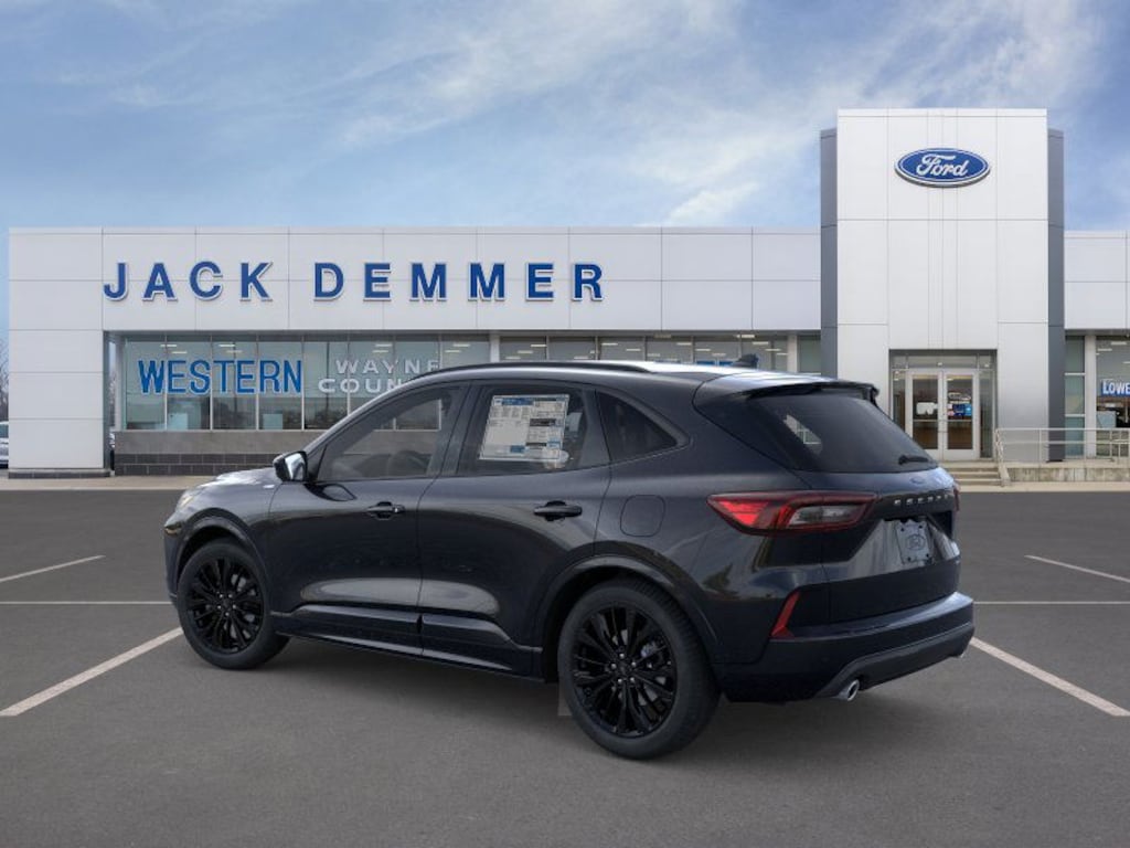 New 2026 Ford Escape ST-Line Elite SUV