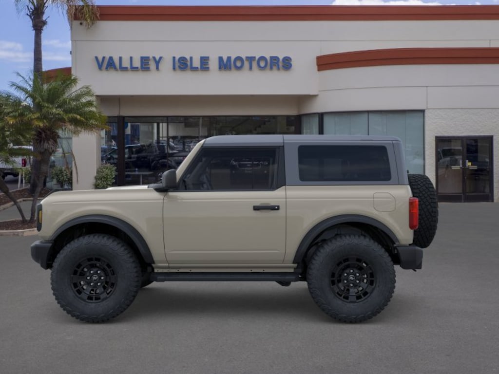 New 2026 Ford Bronco Base SUV