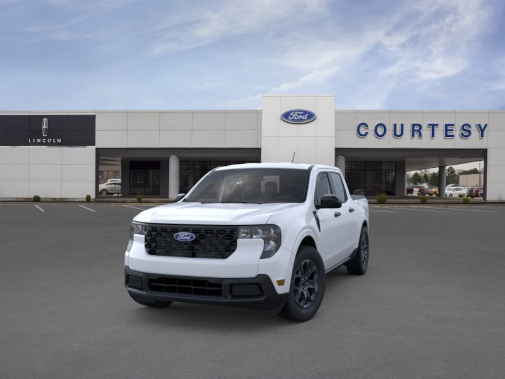 New 2026 Ford Maverick XLT Truck SuperCrew