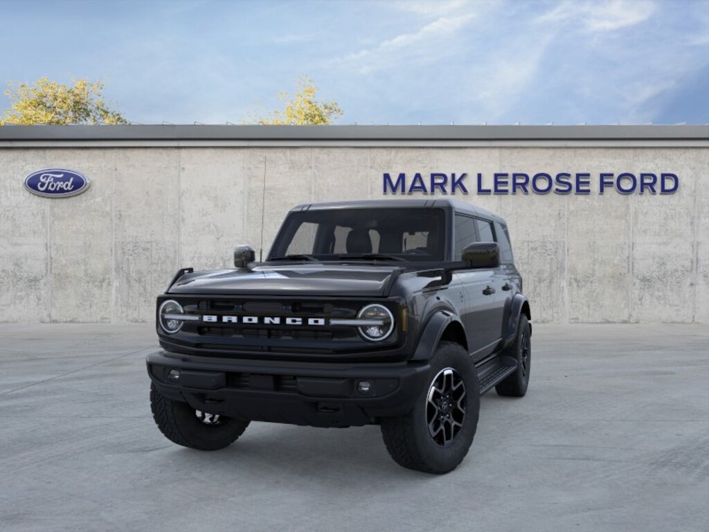 New 2026 Ford Bronco Outer Banks® SUV
