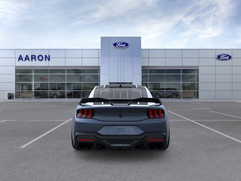 2024 Ford Mustang Dark Horse Deluxe photo 6