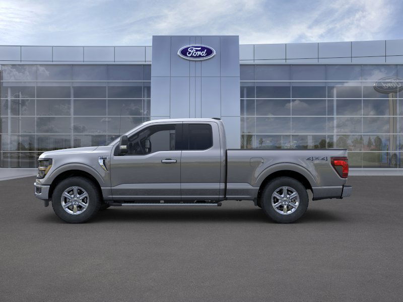 2025 Ford F-150 XLT photo 3