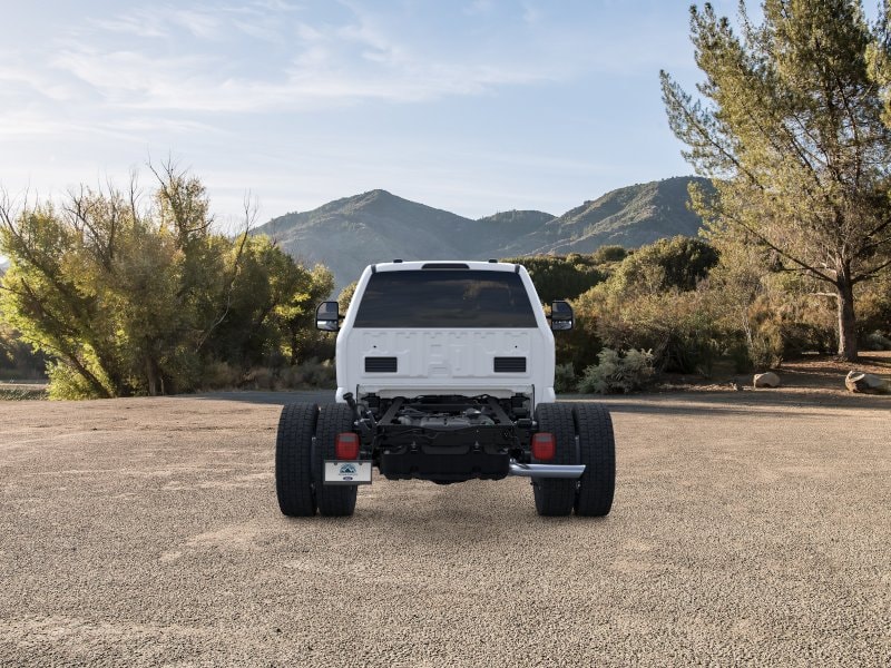 2026 Ford F-550 Super Duty Chassis Cab XL - Photo 5