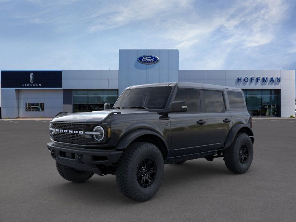 New 2024 Ford Bronco For Sale in CT 1FMEE2BP6RLA95295 Serving East