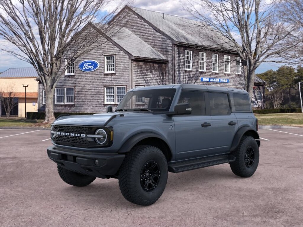 New 2025 Ford Bronco Outer Banks SUV