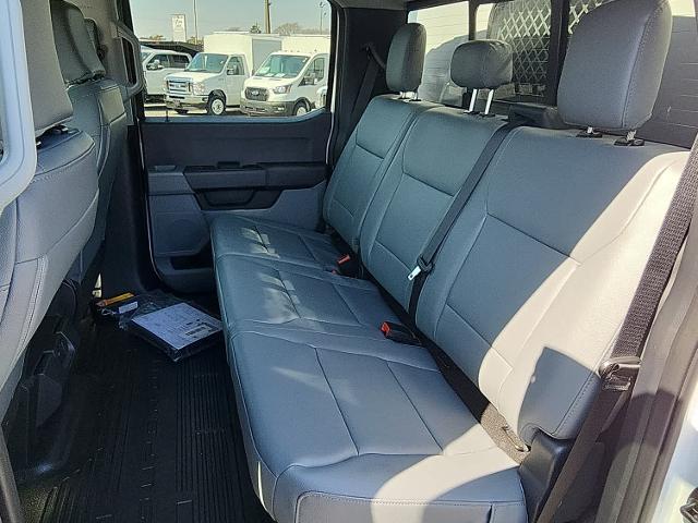 2024 Ford Super Duty F-350 SRW F-350 XL 4WD Crew Cab 179 WB 60 CA