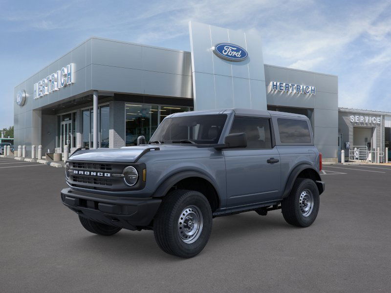 2025 Ford Bronco 2-Door Base's photo