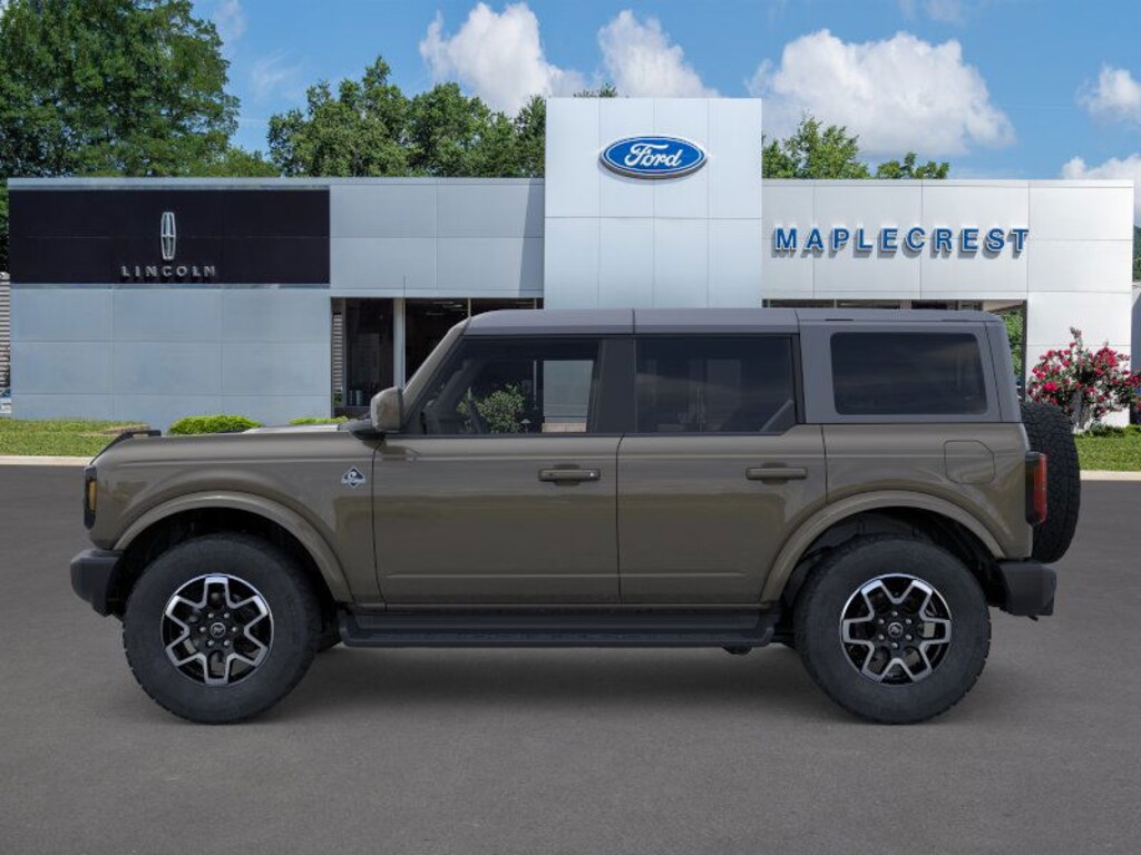 New 2025 Ford Bronco Outer Banks SUV