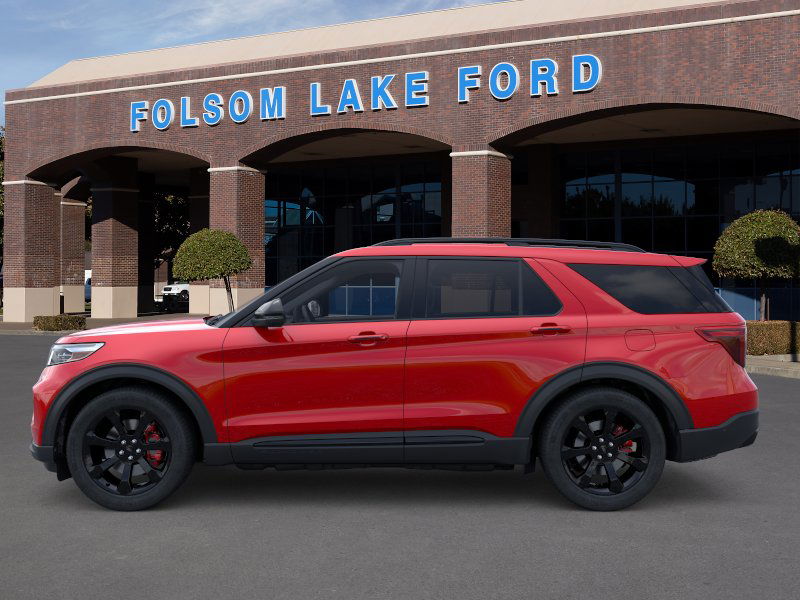 2024 Ford Explorer ST photo 4