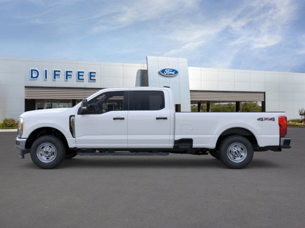 New 2026 Ford Super Duty F-250 XL Truck Crew Cab