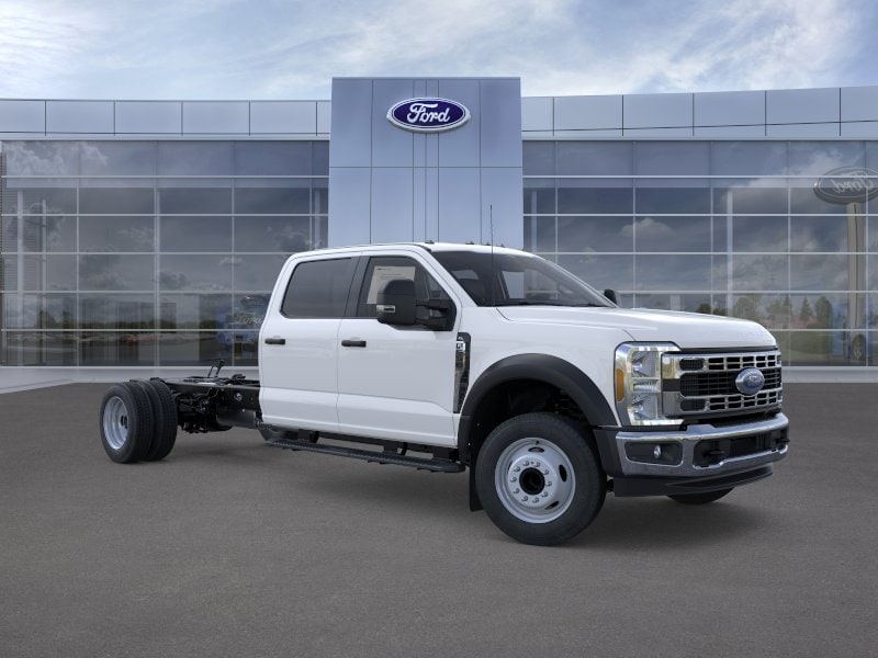 2026 Ford F-550 Super Duty Chassis Cab XL - Photo 7
