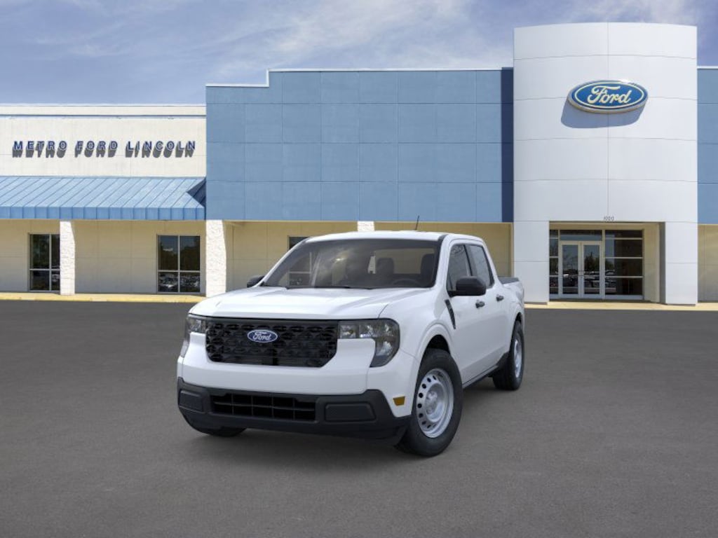 New 2025 Ford Maverick XL SuperCrew