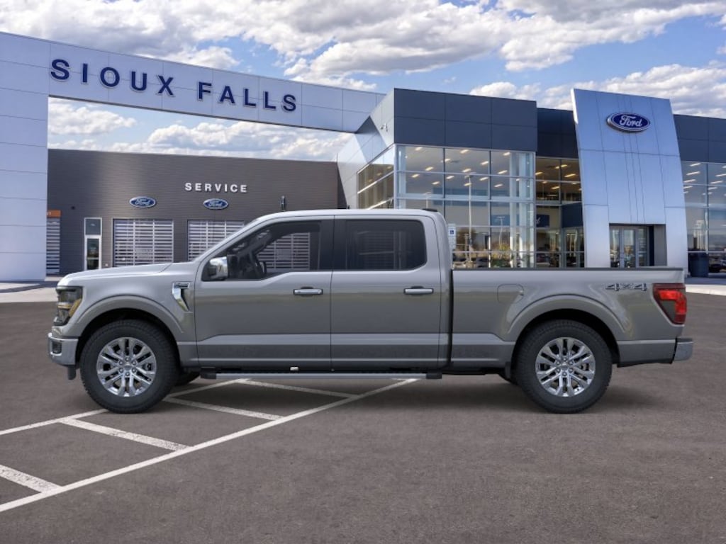 New 2026 Ford F-150 XLT Truck SuperCrew Cab