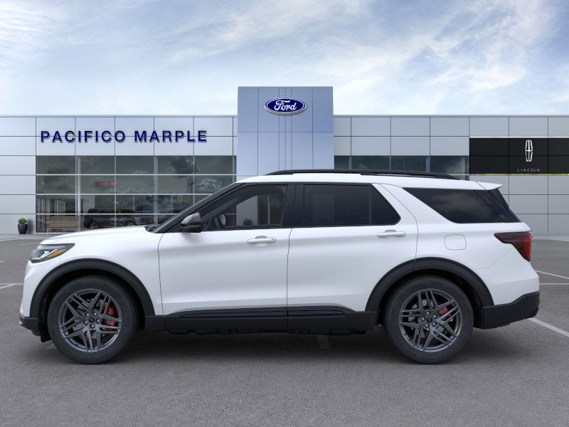 2025 Ford Explorer ST photo 3
