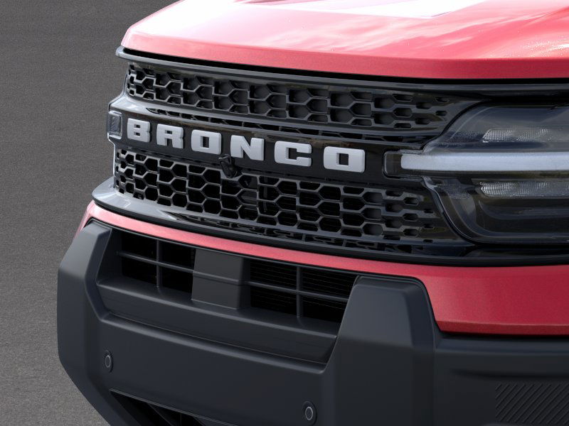 2025 Ford Bronco Sport Outer Banks photo 2