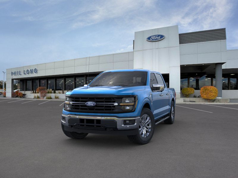 2024 Ford F-150 XLT photo 2